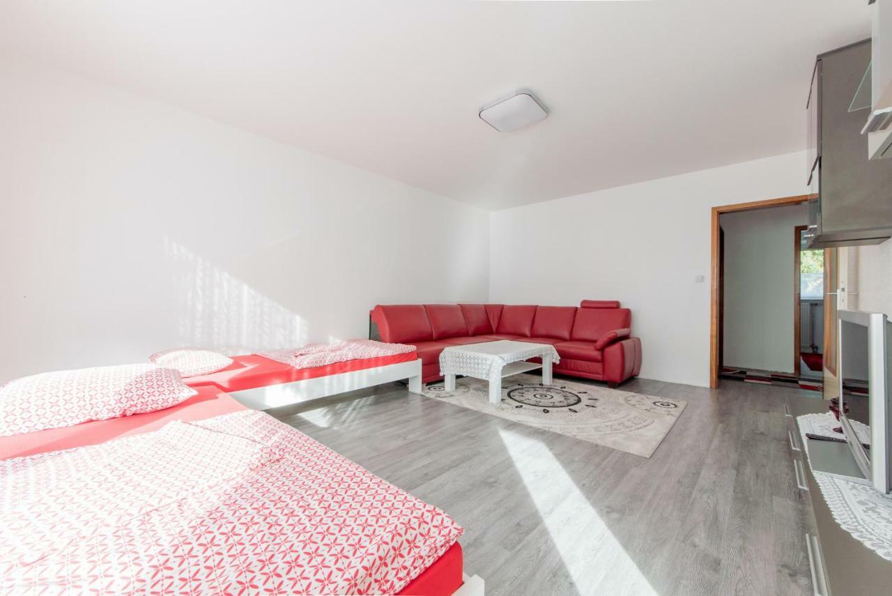 Privatapartment Messe Sued Hannover Exteriör bild